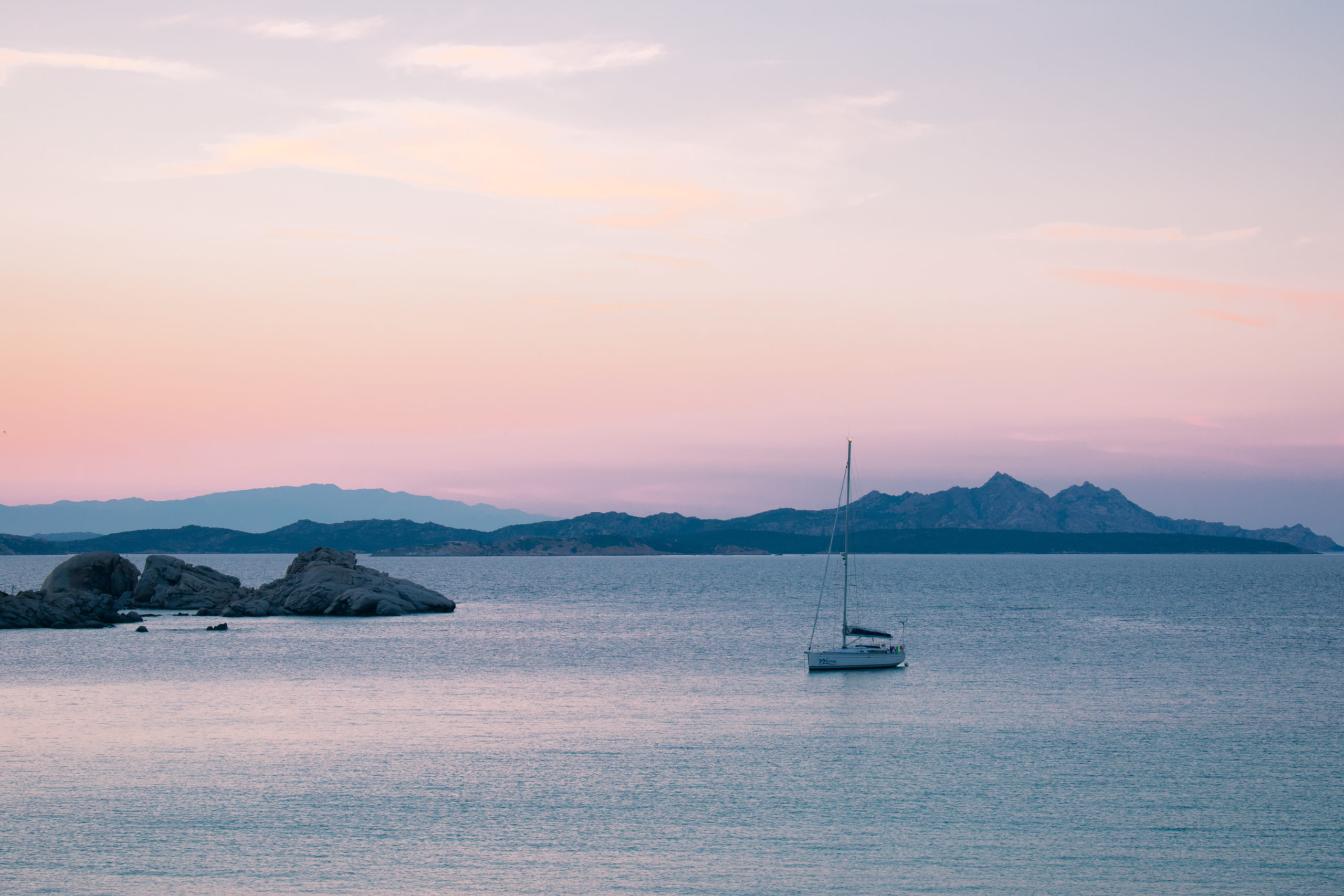 boat landscape photography